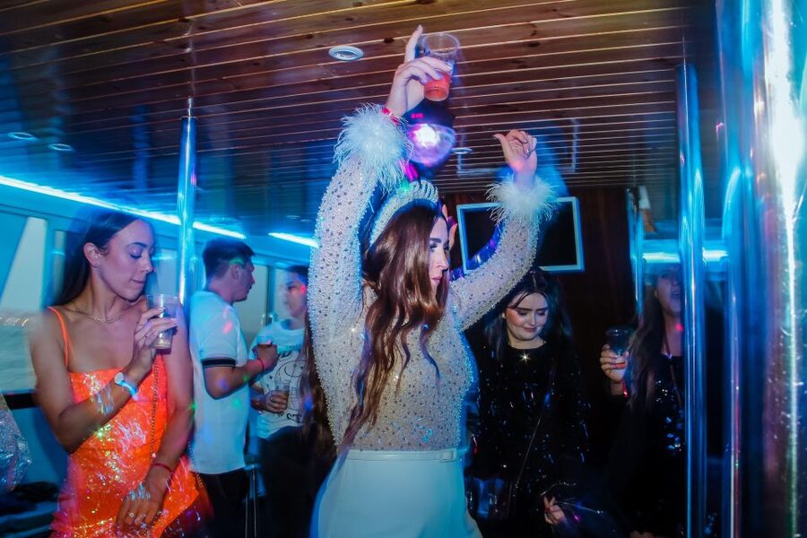 Lisbon: Disco Night Cruise with DJ and Open Bar - Christ the King and the Night-Blink of Lisbon’s Inner Sights