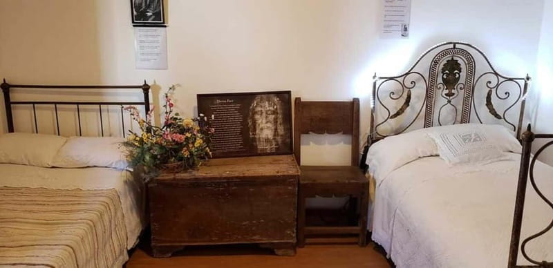 Lisbon: Fátima Sanctuary & Little Shepherds' Village - Aljustrel Village and the Three Little Homes: Seeing the Everyday World