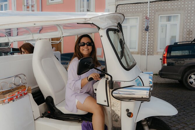 Lisbon Food & Tuk Tuk Tour with Eating Europe - Miradouro da Senhora do Monte: the 270-degree photo stop that makes Lisbon click