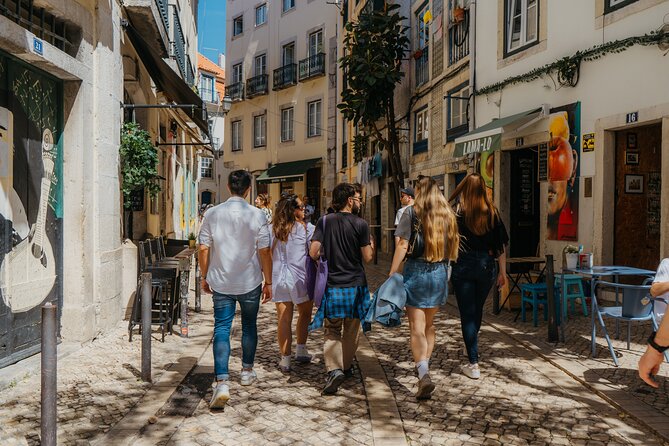 Lisbon Food & Tuk Tuk Tour with Eating Europe - Start at Praça dos Restauradores, then your first Portuguese bite
