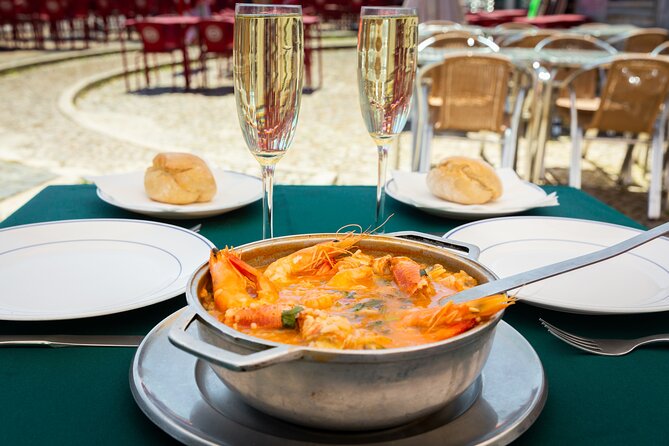 Lisbon Hidden Gems Walk: Traditions, Lunch and Ferry ride - Key highlights before you go