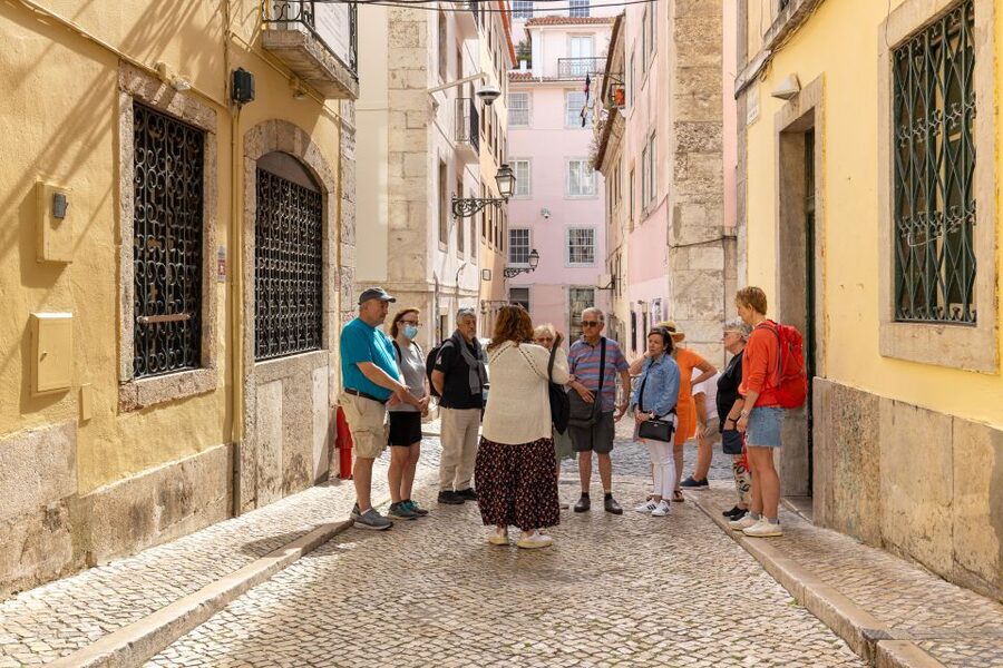 Lisbon: History, Stories and Lifestyle Walking Tour - Key takeaways before you go