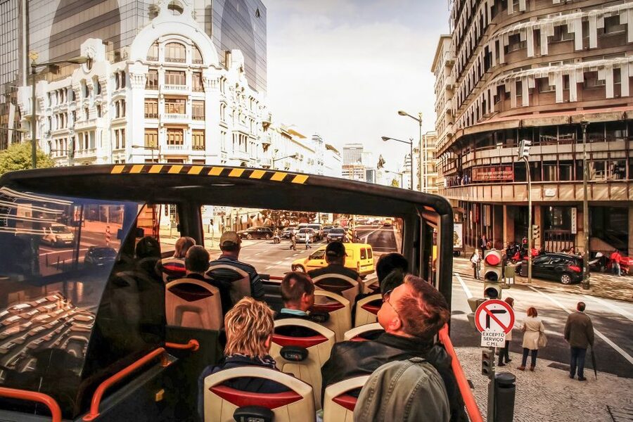 Lisbon: Hop-On Hop-Off Bus Tour - Key things to know before you ride