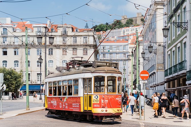 Lisbon: Hop-On Hop-Off Tour Bus with Three Routes Including Tram - Audio, headsets, and comfort: the real ride experience