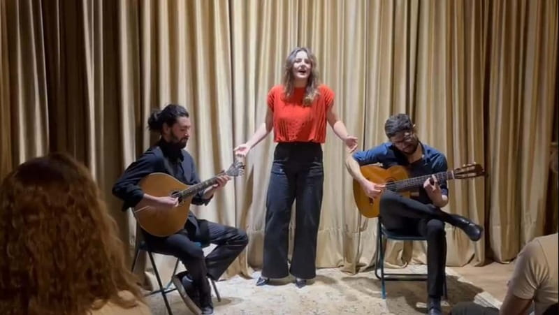 Lisbon: Live Fado Show in Historic Alfama with Port Wine - Port Wine Without the Fuss, and How to Handle the Rules