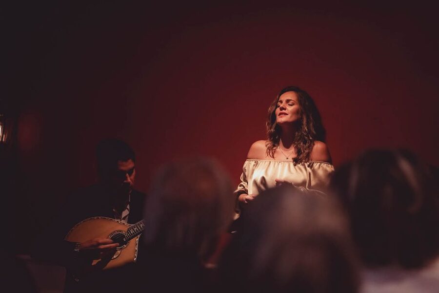 Lisbon: Live Fado Show with Port Wine at Lisboa em Fado - Price and value: what you get for around $18