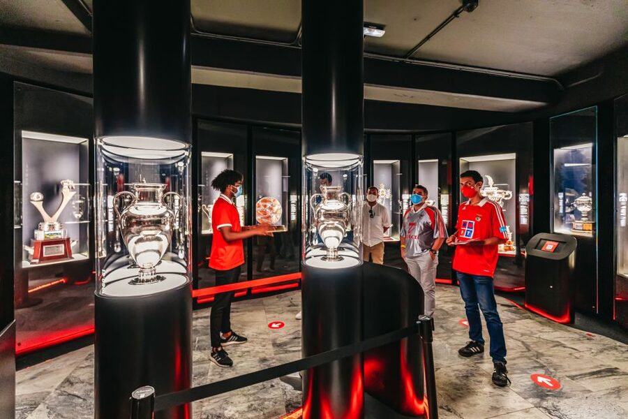 Lisbon: Luz Stadium Tour & SL Benfica Museum Entry - Should you book the Luz Stadium Tour and Benfica Museum?