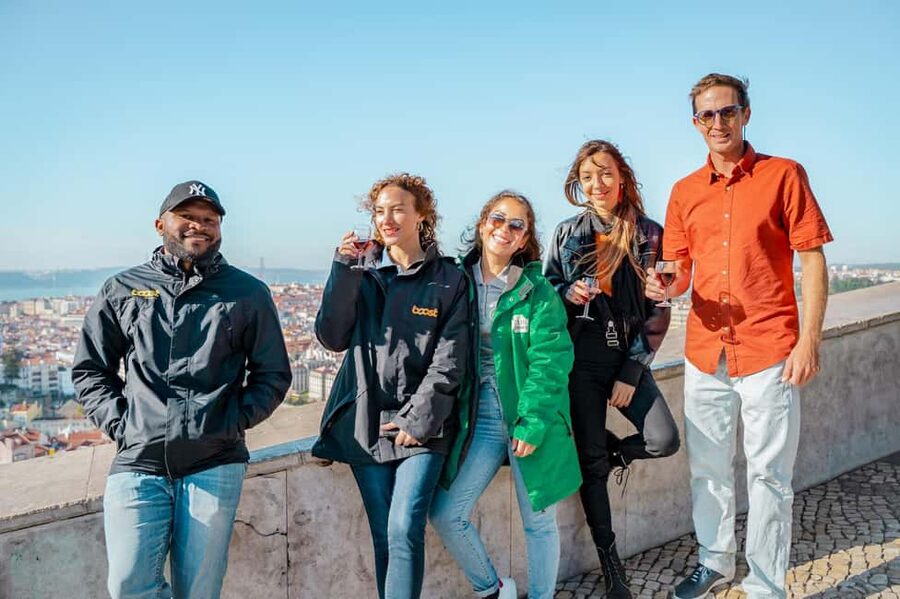 Lisbon on a Tuk Tuk Tour: History & Viewpoints - What your route is built around, Alfama, hill viewpoints, and Belém icons