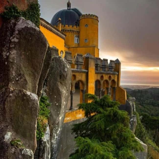 Lisbon: Pena Palace, Regaleira and Sintra - Sintra Village break, pastry time, and ginjinha in the middle of the day