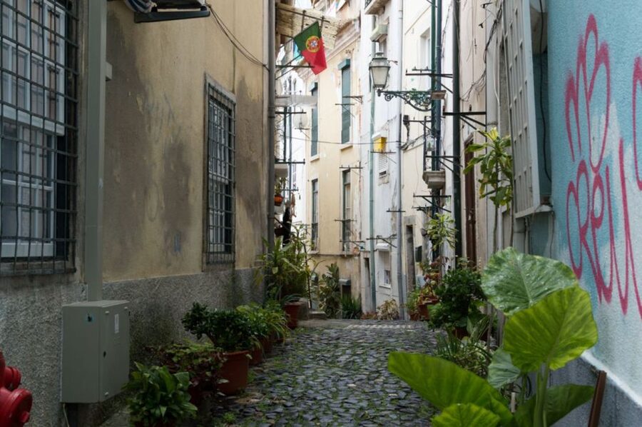 Lisbon: Private City Tour by Eco Tuk Tuk - Key highlights worth planning for