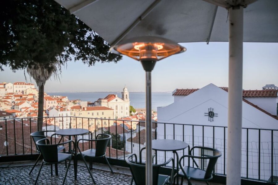 Lisbon: Private City Tour by Eco Tuk Tuk - Graça and Alfama Streets: How the Guide Turns Cobblestones into Stories
