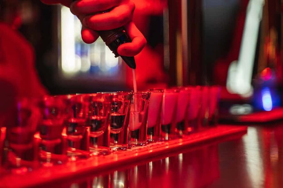 Lisbon: Private Dark History Walking Tour with Drinks - Price and What It Means for Value in Real Terms