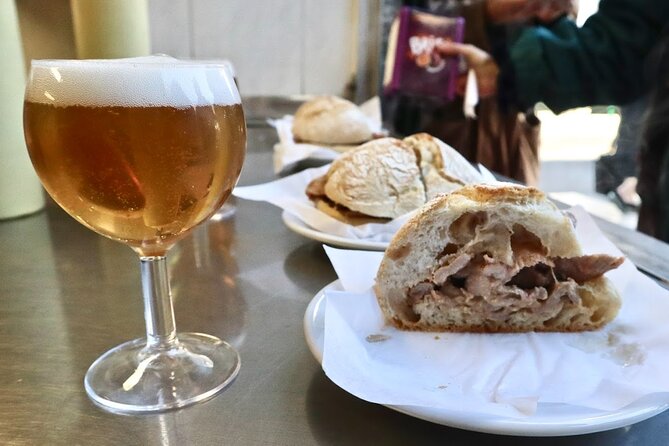 Lisbon Private Food Tour – Taste 10+ Local Dishes & Wines - Meeting at R. dos Bacalhoeiros, then setting up your meal rhythm