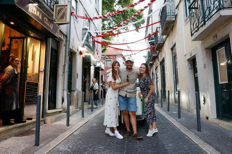 Lisbon: Private Guided Tour by Electric Tuk Tuk - Rossio Square and Lisbon Cathedral for quick orientation