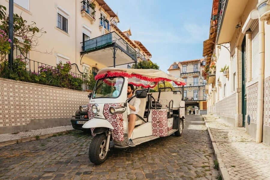 Lisbon: Private Guided Tuk-Tuk Tour with Hotel Pickup - Belém along the Tagus: the Age of Discoveries, not just river views