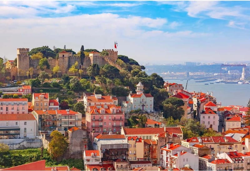 Lisbon: Private Old Town Tuk-Tuk Tour - Why a private electric tuk-tuk makes Old Town Lisbon easier