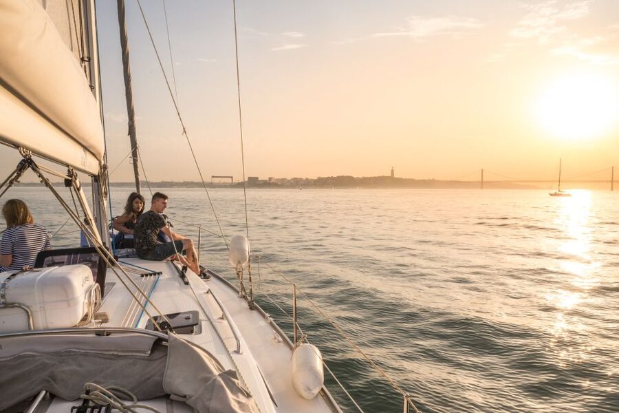 Lisbon: Private Sunset Cruise on the Tagus River with Drink - Key highlights you’ll feel right away