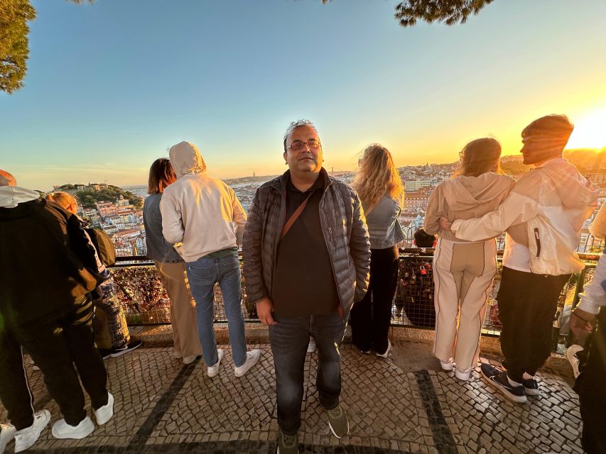 Lisbon: Private Tuk-Tuk City Tour With Local Guide - How the Local Guide Changes Everything (and Who You Might Get)