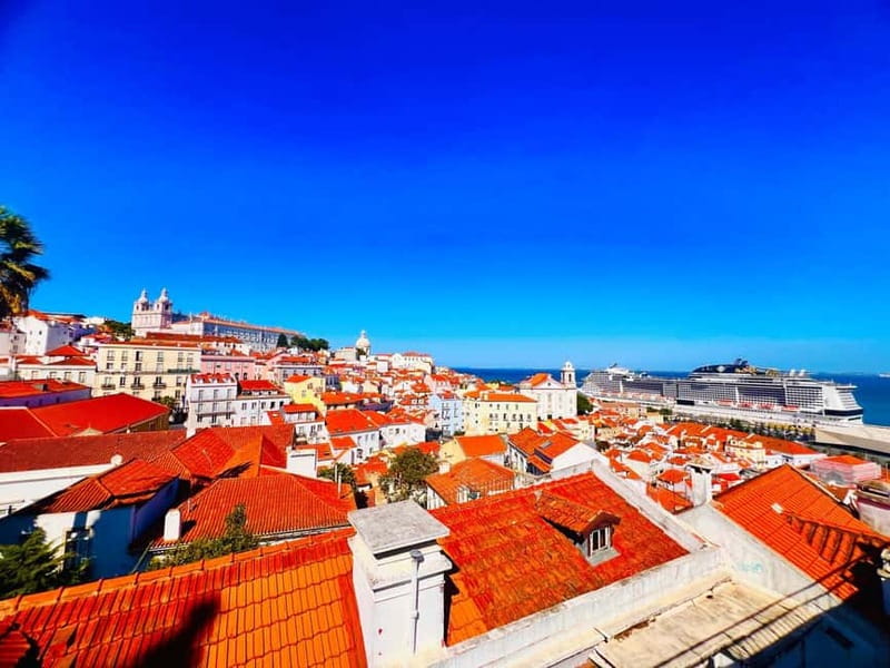Lisbon: Private Tuk Tuk Tour with Polaroid Photos - Polaroid Photos and That Small Extra Moment