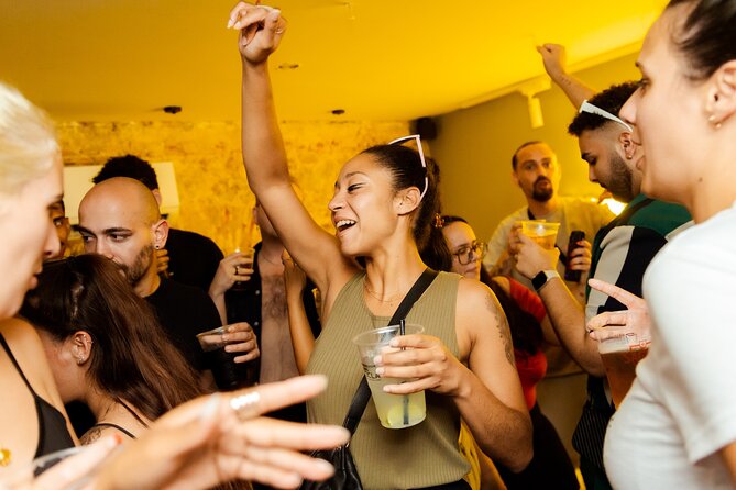 Lisbon: Pub Crawl with Open Bar, Shots & VIP Club Entry - Calle Rosa de Lisboa: another round of shots plus a music-friendly break