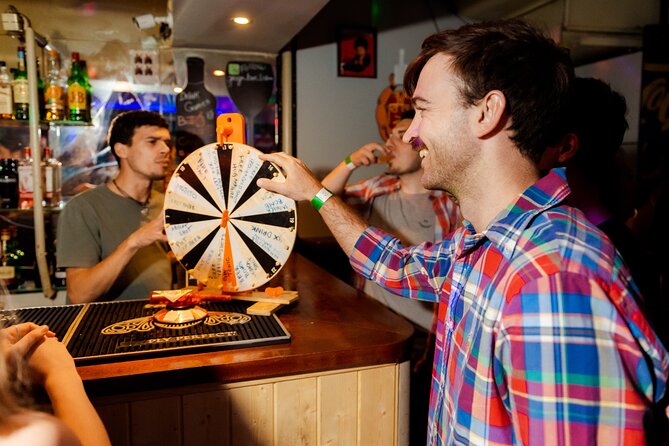 Lisbon: Pub Crawl with Open Bar, Shots & VIP Club Entry - Dress code and practical footwear for Lisbon nights