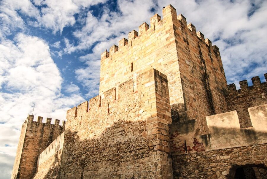 Lisbon: Sao Jorge Castle Skip-the-Line Ticket with Guide - Key highlights I’d prioritize