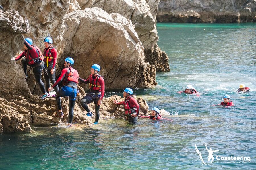 Lisbon: Sesimbra/Arrábida Natural Park Coasteering Adventure - Getting There From Lisbon and Back to Sesimbra by Boat