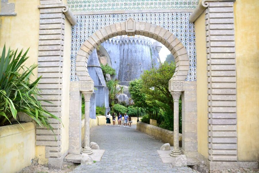 Lisbon: Sintra Cascais & Pena Palace Small Group Tour - Cascais Bay Walk, Lunch, Shopping Time, and a Slower Finish