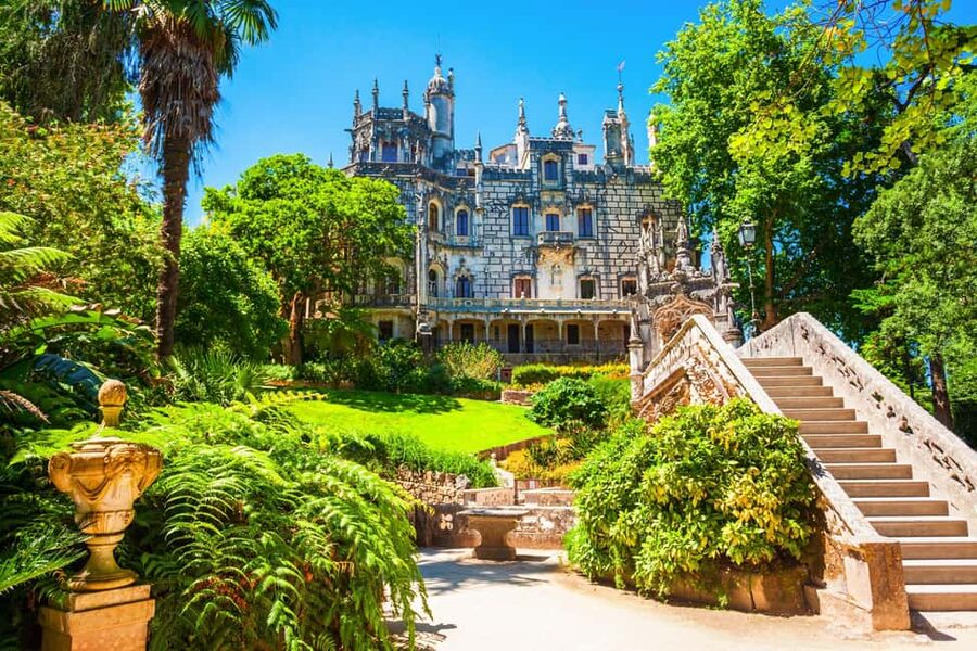 Lisbon: Sintra, Pena, Regaleira, Cabo Roca Coast & Cascais - Getting your bearings in Sintra, with guided stories and real free time