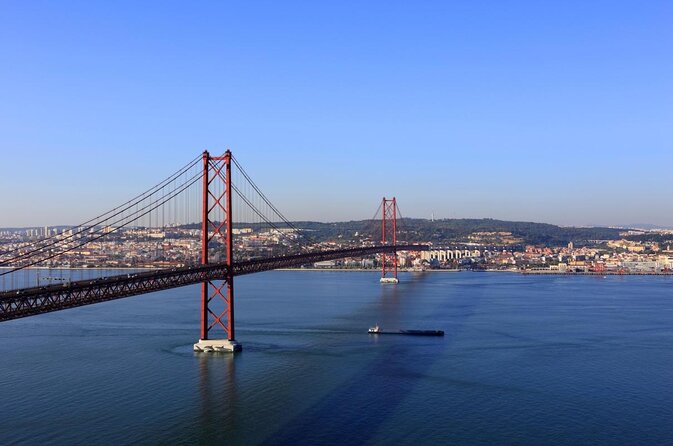 Lisbon Small Group 2h Sunset Sailing- Live Commentary & a Drink - Key Things I’d Not Skip on This Lisbon Sunset Sail