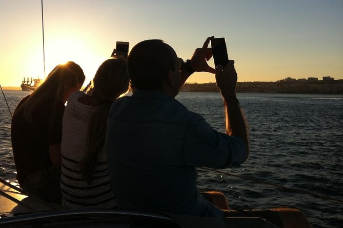 Lisbon Small Group 2h Sunset Sailing- Live Commentary & a Drink - Why This 2-Hour Tagus Sunset Sail Feels Different From Big-Boat Cruises