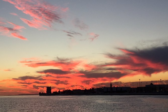 Lisbon Small Group 2h Sunset Sailing- Live Commentary & a Drink - Stop by Stop: What You’ll See on the Tagus and Why Each View Is Worth It