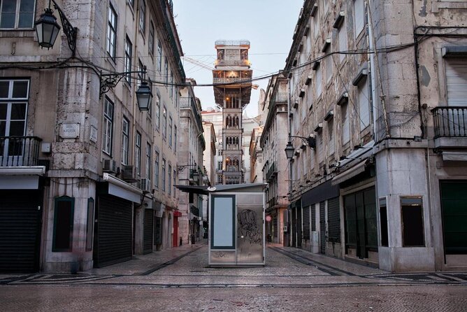 Lisbon - Small Group Walking Tour - Key highlights at a glance
