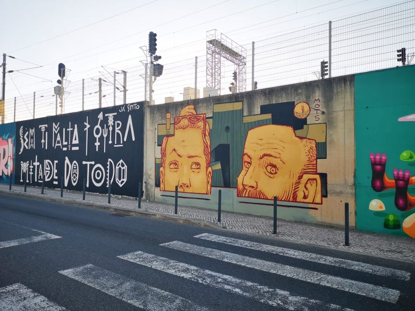 Lisbon: Street Art Tuk Tuk Tour - The tuk-tuk advantage: fast, fun access to Lisbon murals spread across neighborhoods