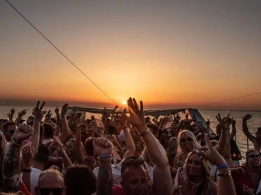 Lisbon: Sunset Boat Party Cruise with DJ and Open Bar - Why Lisbon’s Tagus River Sunset + a DJ Feels Like a Good Idea