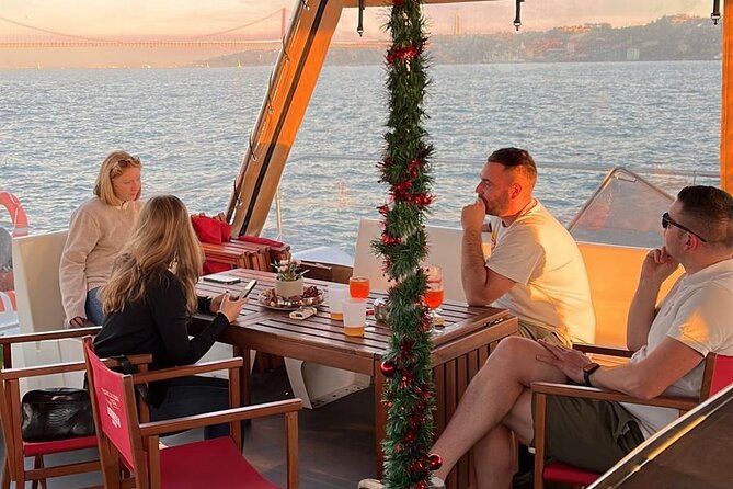Lisbon: Sunset Catamaran Boat Tour with Music and Drinks - The route: Lisbon icons you see from the water in the order you pass them