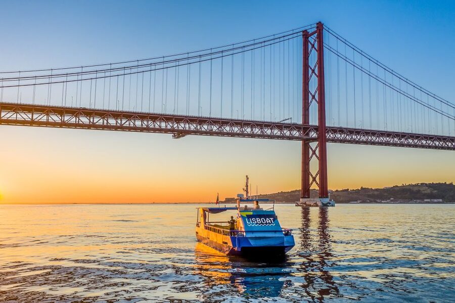 Lisbon: Sunset Cruise with Live DJ and Drinks - Drinks and onboard comfort: the practical stuff that changes the experience