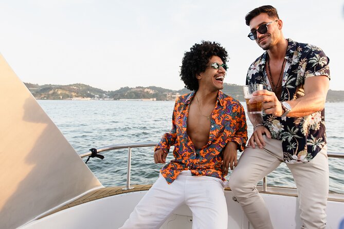 Lisbon: Sunset DJ & Porto Tonic Premium Boat Experience - A Lisbon sunset you can party to, not just watch