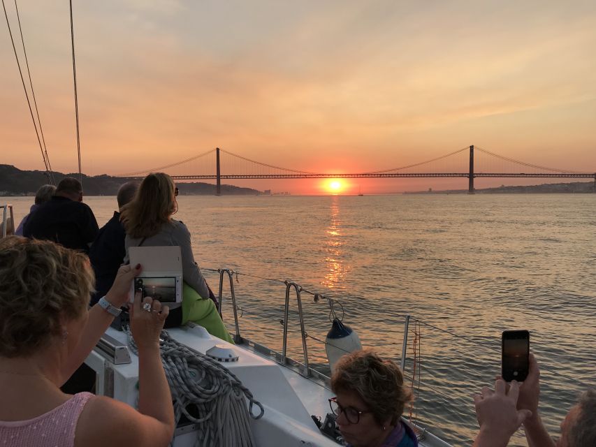 Lisbon: Sunset Sailing Cruise with Wine - Key highlights before you go