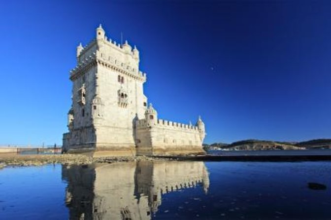 Lisbon Sunset Sailing Tour with White or Rosé Wine and Snacks - Key highlights to notice before you book