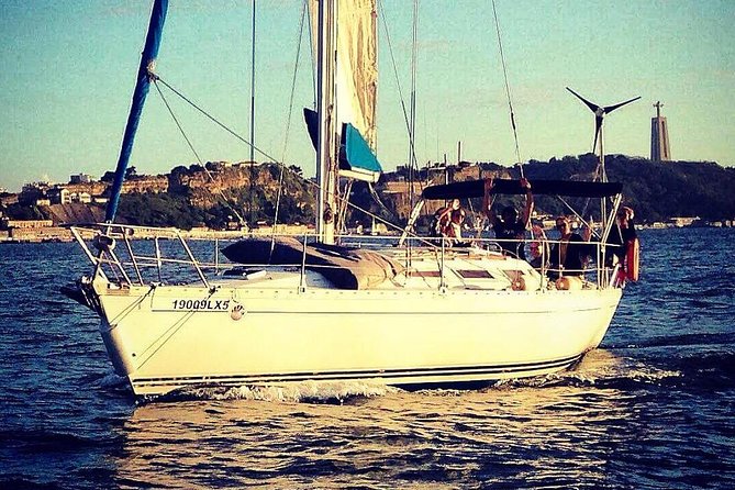 Lisbon Sunset Sailing Tour with White or Rosé Wine and Snacks - Why a late-afternoon start makes this Lisbon sunset sail feel longer