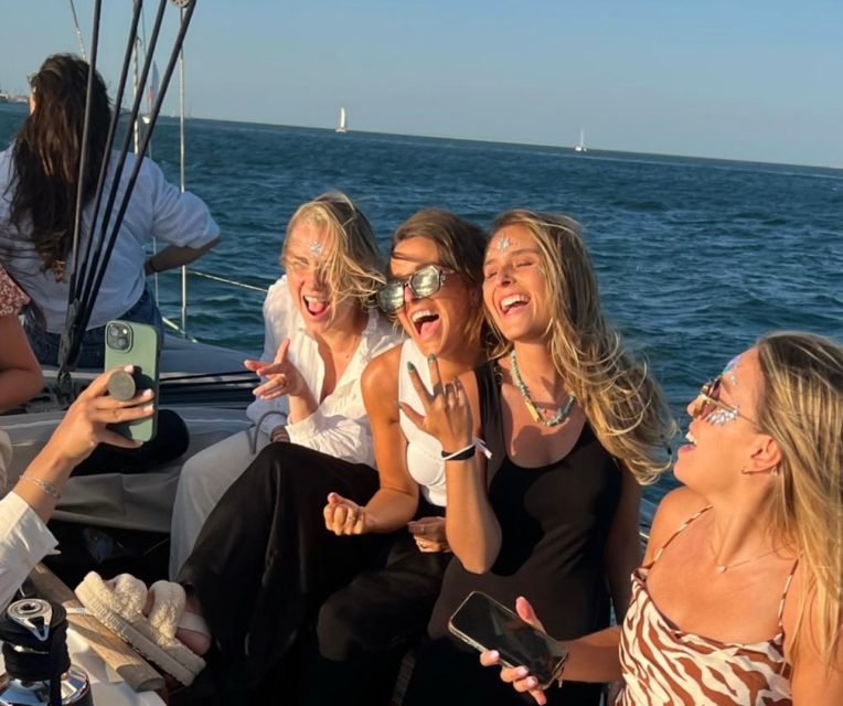 Lisbon: Tagus River Cruise, Morning, Day, Sunset, or Night - The Crew and Live Guide: What Makes It Feel Like More Than a Drive-By