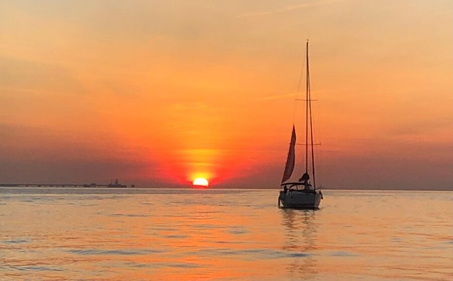 Lisbon: Tagus River Cruise, Morning, Day, Sunset, or Night - Morning, Day, Sunset, or Night: Picking the Right Time