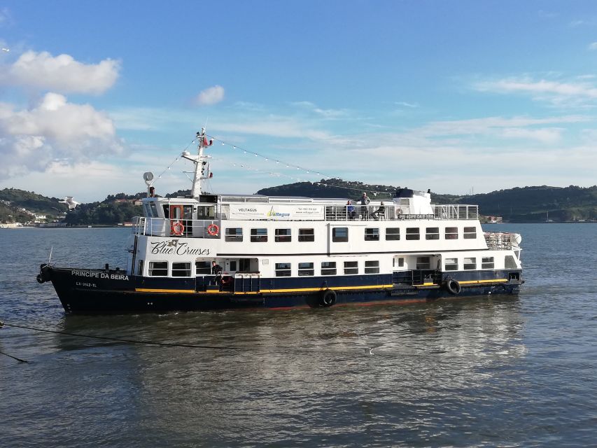 Lisbon: Tagus River Cruise with Welcome Drink - Why This Tagus River Cruise Works for First-Time Lisbon