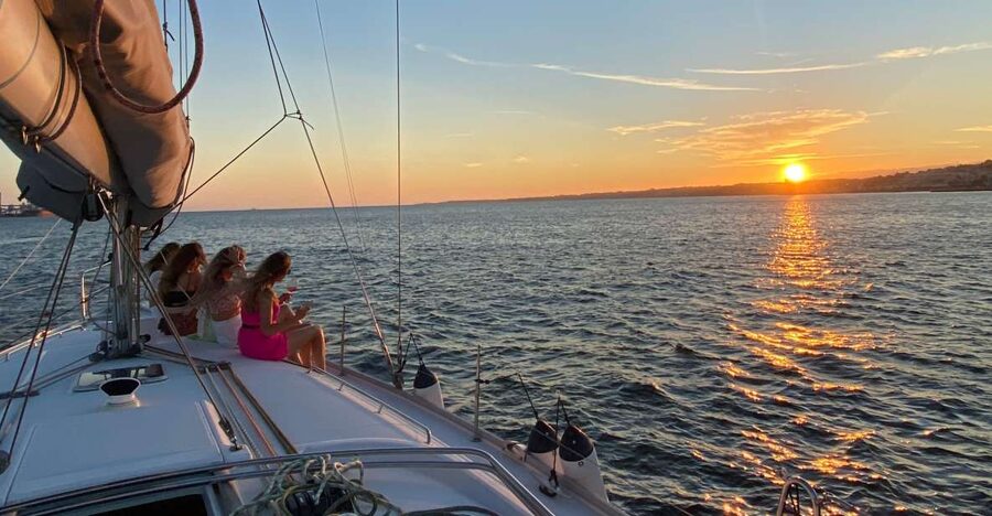 Lisbon: Tagus River Sailboat City Cruise - Why Lisbon Looks Different From the Tagus