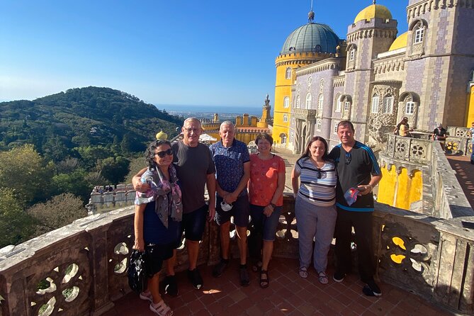 Lisbon to Sintra Pena & Regaleira guided tour in 8pax group - Sintra Old Town: a quick feel for the UNESCO center