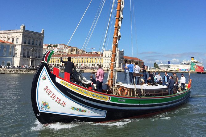 Lisbon Traditional Boats - Guided Sightseeing Cruise - What You’ll See Along the Tagus: a Guided Route With Real Landmark Payoff