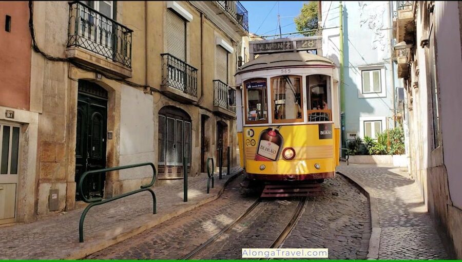Lisbon: Tram 28 Entry Ticket & Audio Guide with 24-Hour Pass - Key things to know before you ride Tram 28