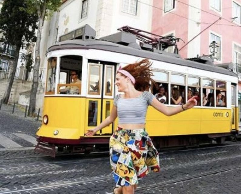 Lisbon: Tram 28 Entry Ticket & Audio Guide with 24-Hour Pass - A practical game plan for a smooth day