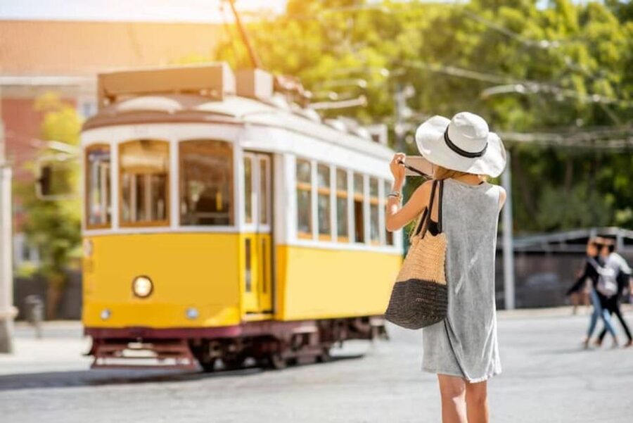 Lisbon: Tram 28 Entry Ticket & Audio Guide with 24-Hour Pass - Rossio Square meetup: what happens before the tram